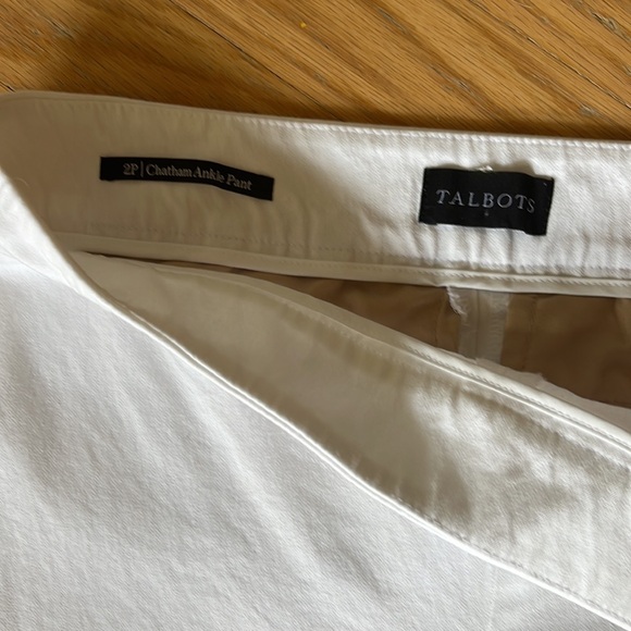 TALBOTS white Chatham ankle pants, size 2P - Picture 3 of 5